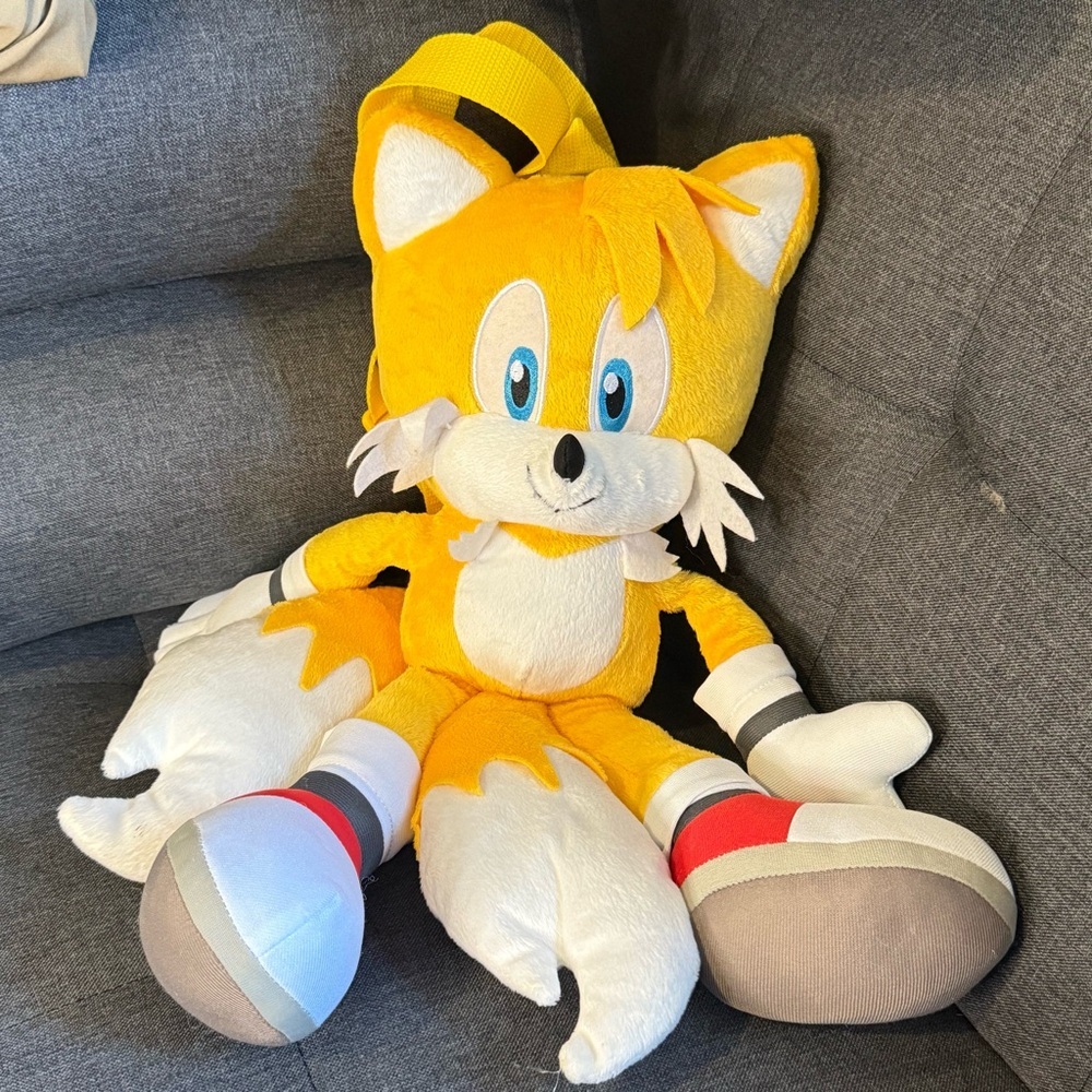 Sonic the Hedgehog 3 - Tails Plush 19" Round1 Exclusive